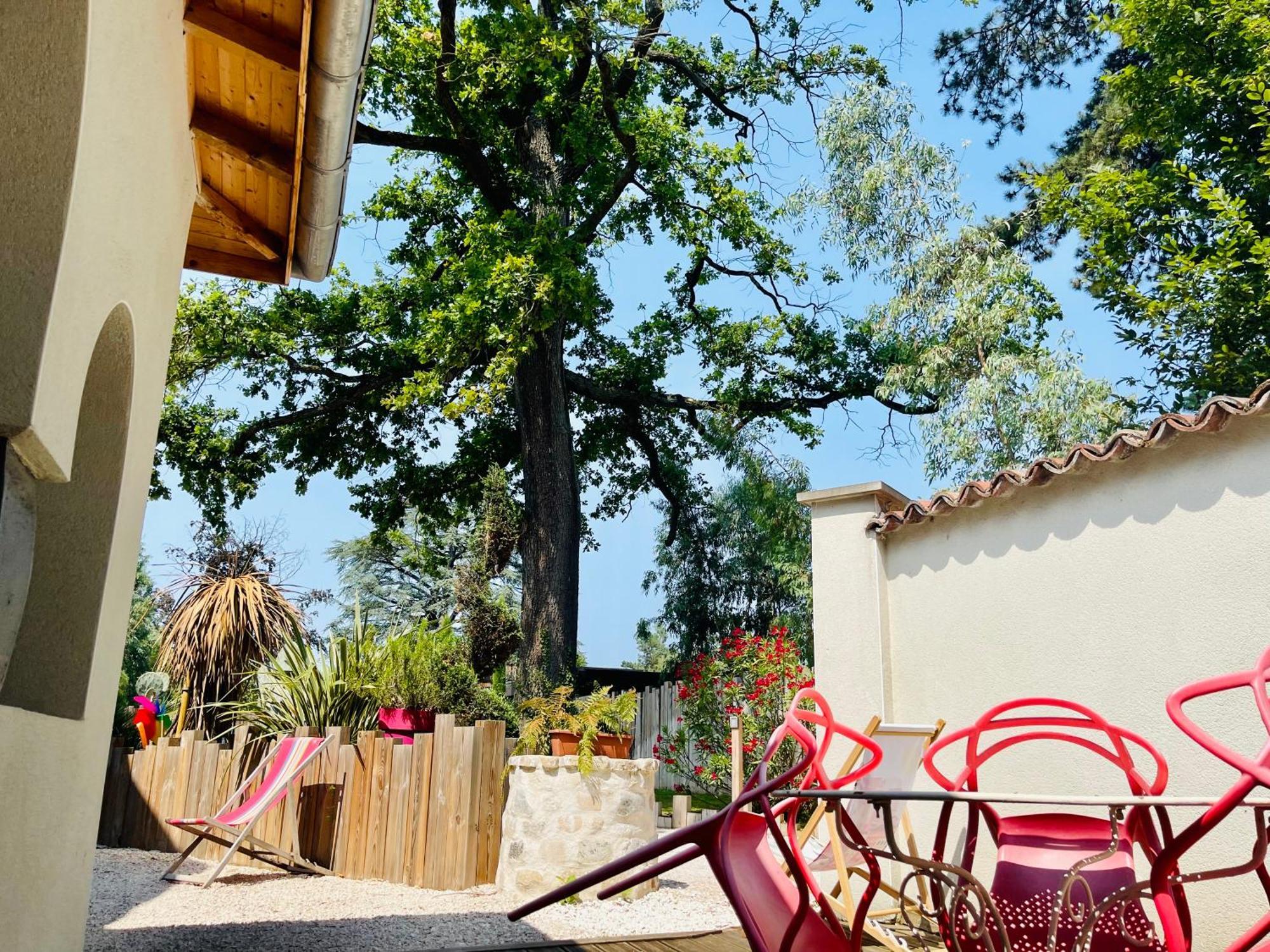 Suite de Charme Bed n Breakfast très proche Lyon Tassin-la-Demi-Lune Esterno foto