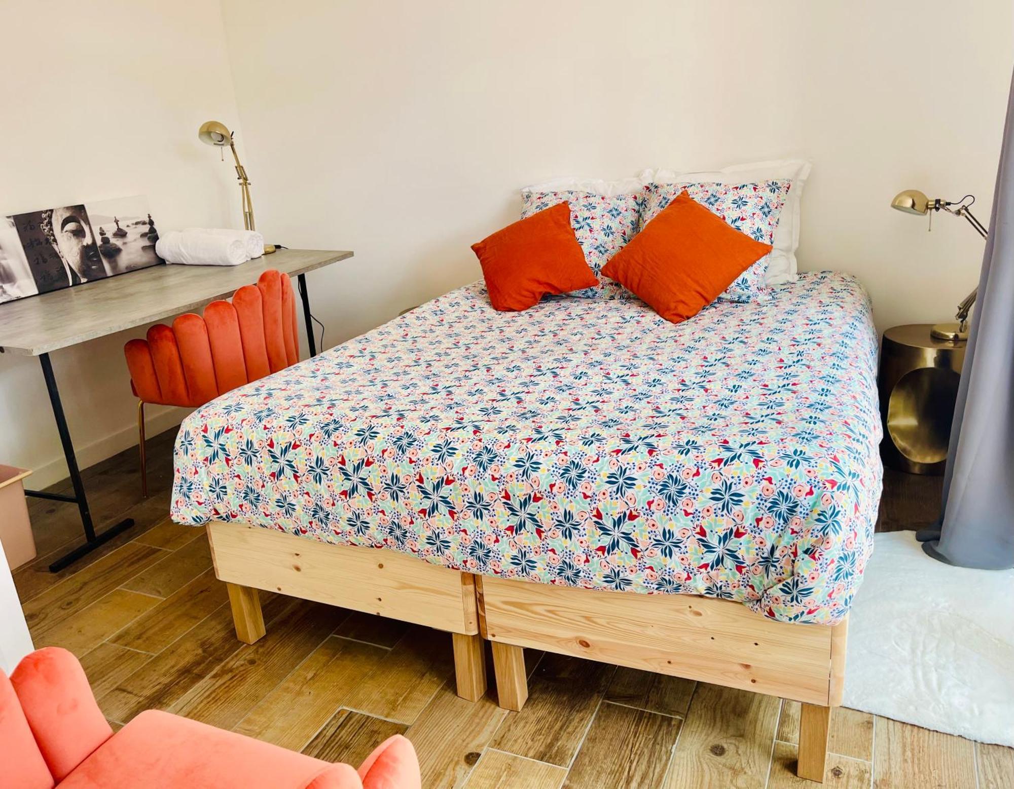 Suite de Charme Bed n Breakfast très proche Lyon Tassin-la-Demi-Lune Esterno foto